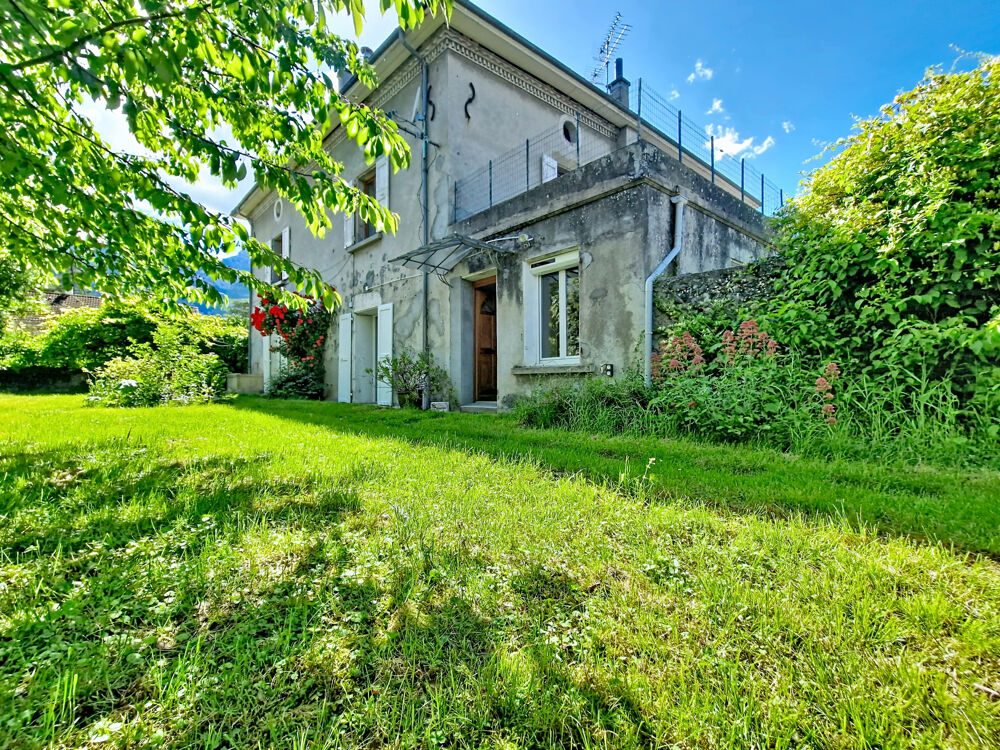 Vente Maison Maison familiale avec terrain et garage à Vars-Allières-Éric Varces allieres et risset