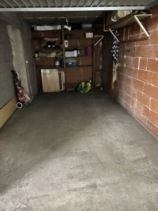  Parking / Garage � vendre 