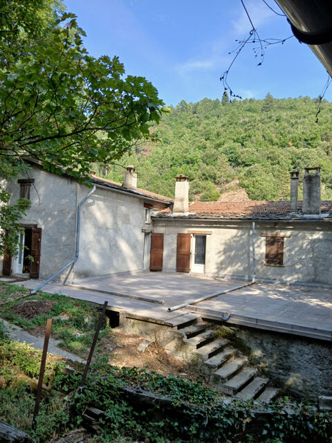   MAS 360 de volume + 25 hectares. Maison - 7 pi�ce(s) - 222 m�