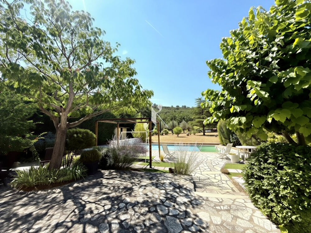 Vente Maison MAISON T5 AVEC PISCINE GARAGE ET DEPENDANCE SUR PARCELLE DE 3757M2 Rougiers
