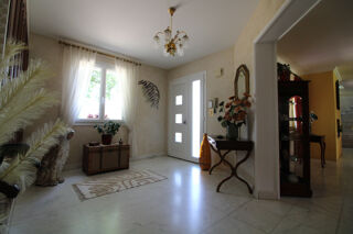  Maison  vendre 7 pices 233 m