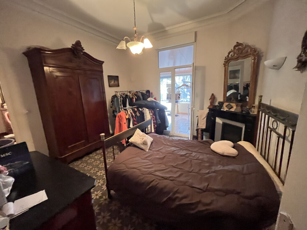 Vente Maison Maison 90 m2 avec véranda de 85 m2  secteur mairie Agde