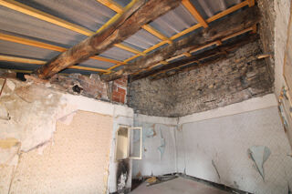  Immeuble  vendre 15 + pices 570 m