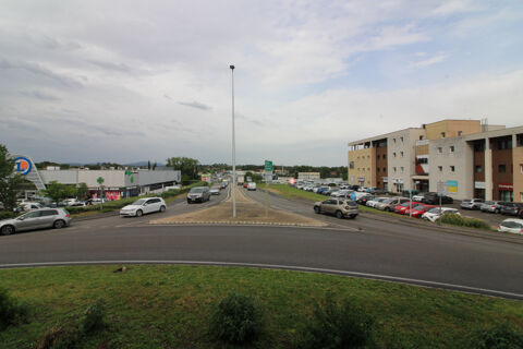 LOCAL COMMERCIAL 200 M2- ROCADE D'ALES- AVENUE MARECHAL JUIN. 3000 30100 Ales