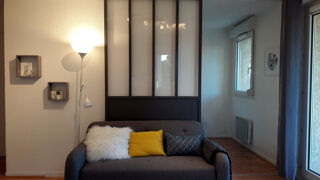  Appartement à louer 2 pièces 35 m²