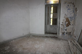  Immeuble � vendre 280 m�