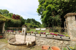  Propri�t�/ch�teau � vendre 14 pi�ces 675 m�