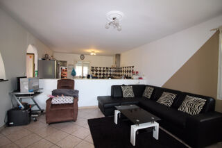  Maison � vendre 8 pi�ces 210 m�