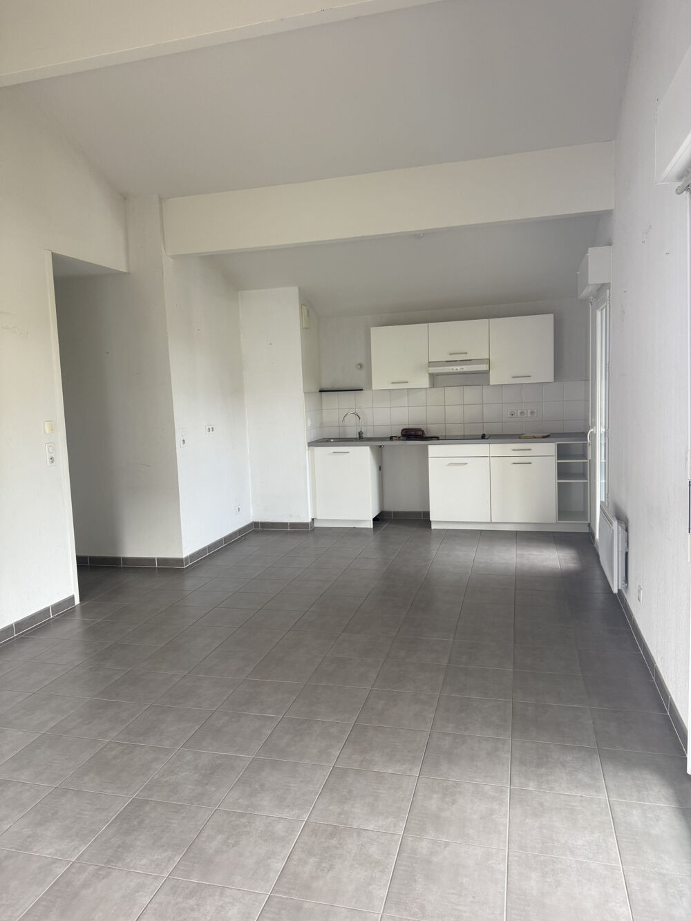Vente Appartement EXCLUSIVITE - Mouguerre - Dernier étage, terrasse de 20 m2 & superbe vue montagne Mouguerre