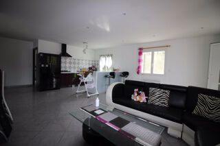  Maison � vendre 8 pi�ces 210 m�