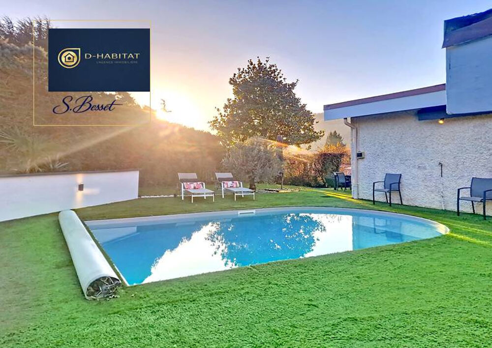 Vente Maison BRIE ET ANGONNES - Propriété de standing au calme avec piscine Brie et angonnes