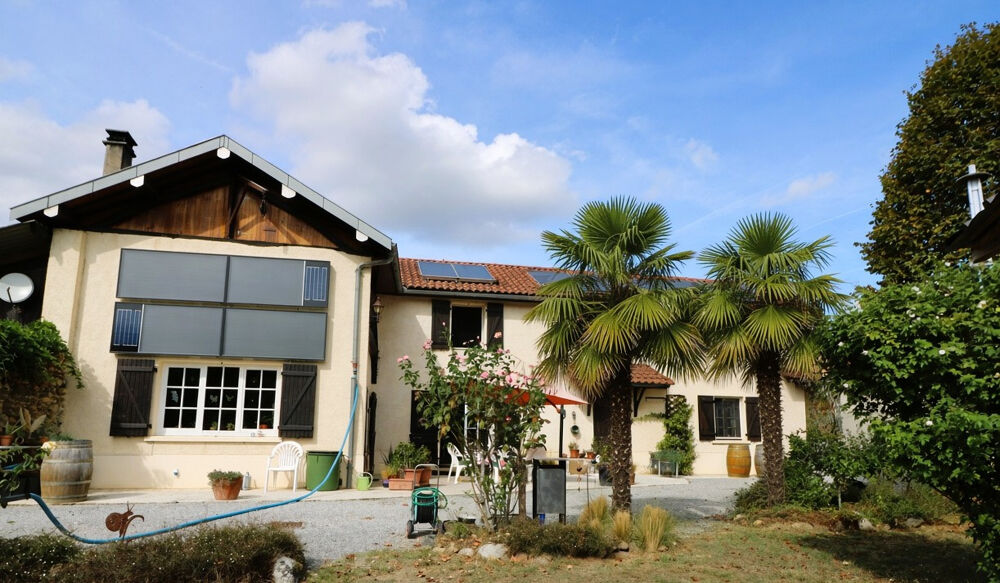 Vente Maison Charmante Ferme rénovée à haute performance énergétique, terrain 10628m2, piscine, dépendances Puydarrieux