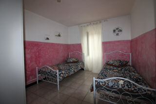  Immeuble � vendre 285 m�