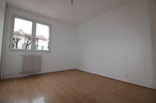  Appartement � vendre 4 pi�ces 87 m�