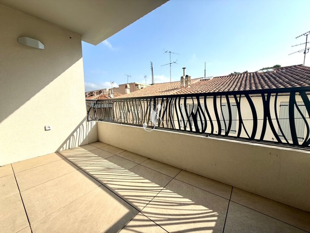 APPARTEMENT RECENT T2 DE 41M2 AVEC TERRASSE ET PARKING