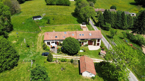   Joli ensemble immobilier à la campagne, 4 ou 5 logis, idéal résidence secondaire d'amis ! Maison - 12 pièce(s) - 226 m²