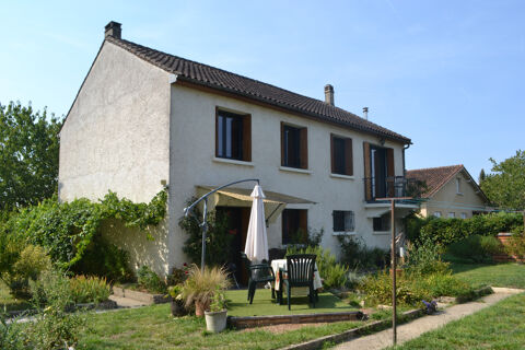   Maison de village à proximité immédiate des commerces Maison - 5 pièce(s) - 116 m²