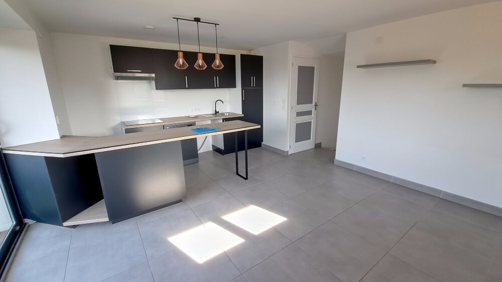 Contamine-Sur-Arve : appartement avec balcon à vendre