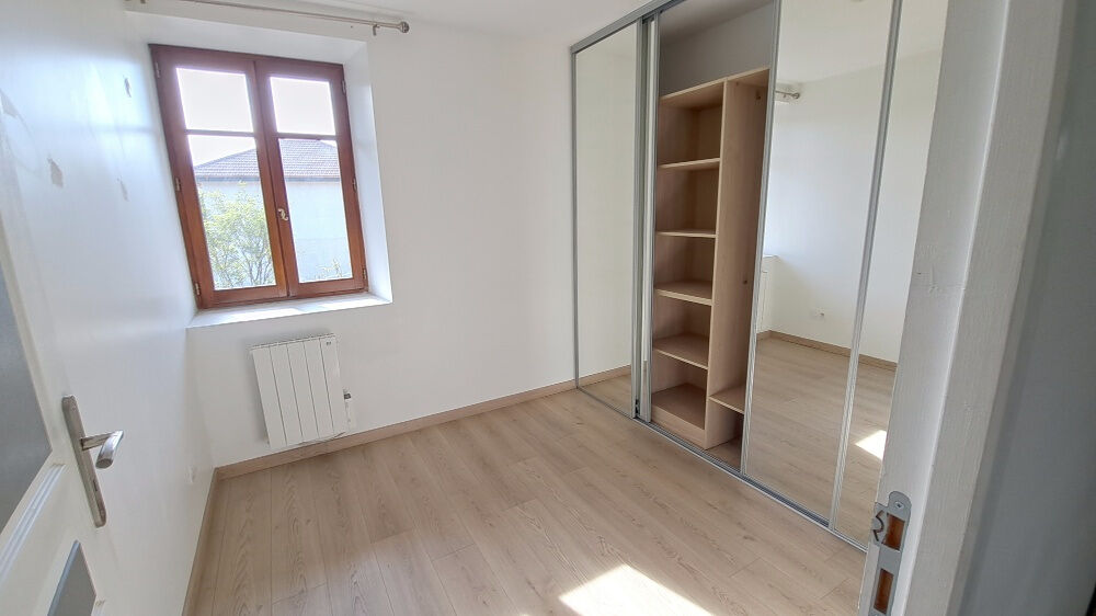 Contamine-Sur-Arve : appartement avec balcon à vendre