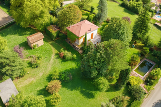  Maison � vendre 9 pi�ces 300 m�