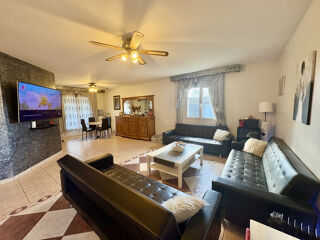  Maison � vendre 8 pi�ces 216 m�