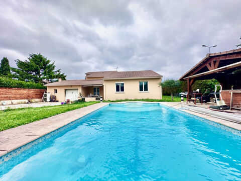   VILLA A ALIXAN AVEC PISCINE. IMMOCENTER BOURG DE PEAGE. ALIXAN Maison - 5 pi�ce(s) - 148 m�