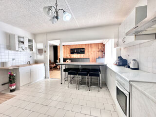  Maison � vendre 8 pi�ces 171 m�