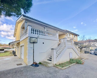  Maison � vendre 8 pi�ces 216 m�