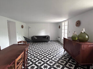  Propriété/château à vendre 5 pièces 380 m²