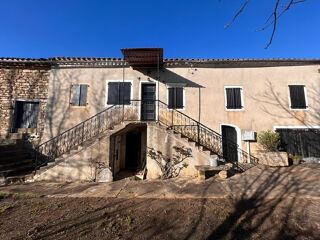  Propriété/château à vendre 5 pièces 380 m²