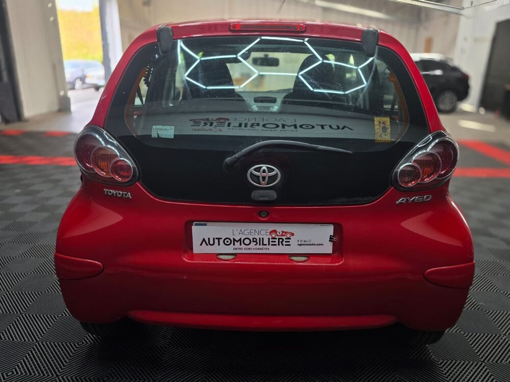 Aygo 1.0 VVT-i 68ch Confort 2010 occasion 78680 &Eacute;p&ocirc;ne
