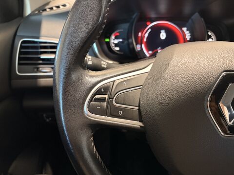 M&eacute;gane IV 1.5 DCI 110 ENERGY ZEN / ATTELAGE 2016 occasion 27620 Gasny