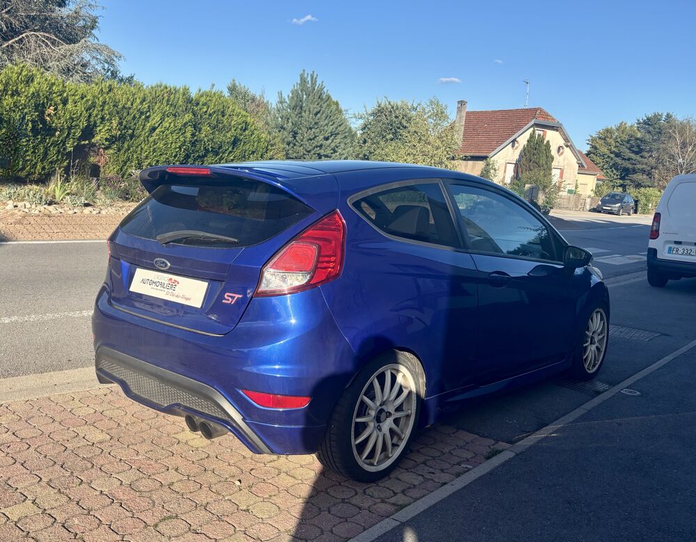 Fiesta I Phase 2 3 portes ST 1.6 T EcoBoost 16V 182 cv 2013 occasion 88100 Sainte-Marguerite
