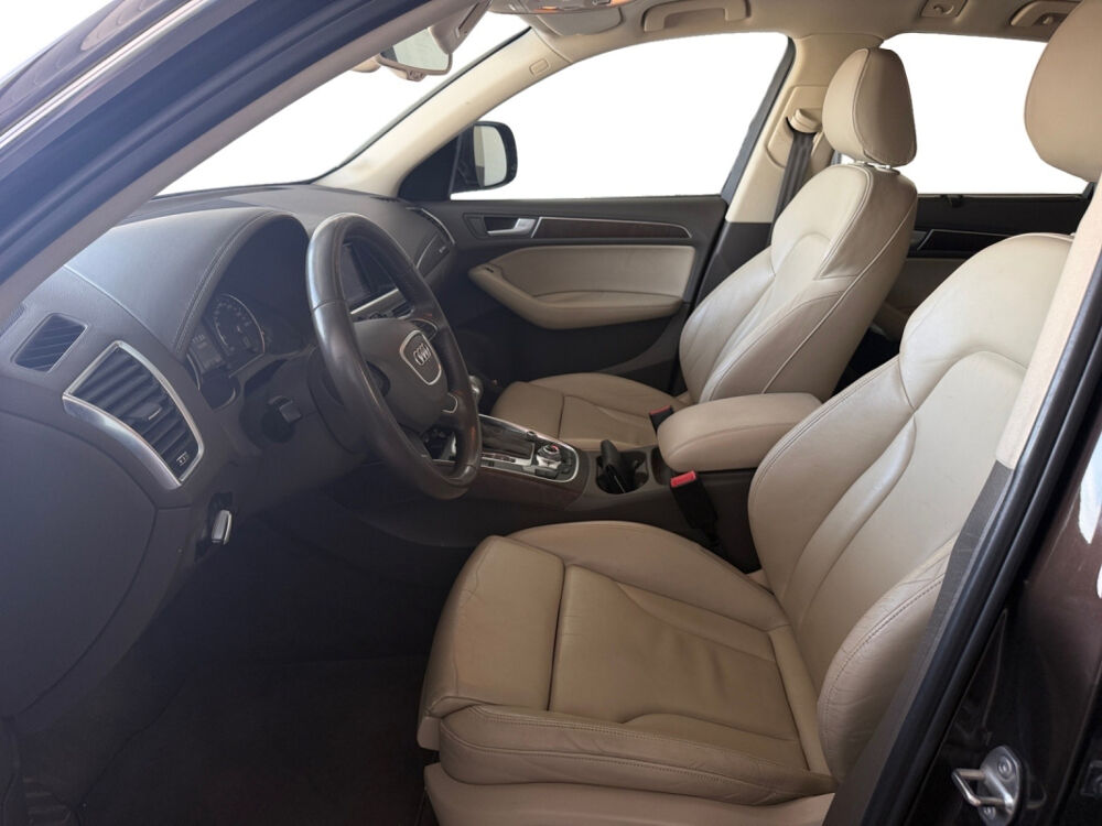 Q5 2.0 TFSI 16V 245 hybrid Quattro Tiptronic8 211 cv finition a 2014 occasion 51000 Ch&acirc;lons-en-Champagne