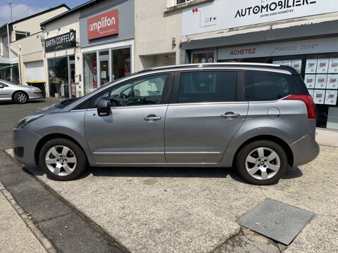 5008 I 1.6 e-HDi 120 cv 7 Places Style - Distribution &agrave; jour Suiv 2017 occasion 49124 Saint-Barth&eacute;lemy-d'Anjou