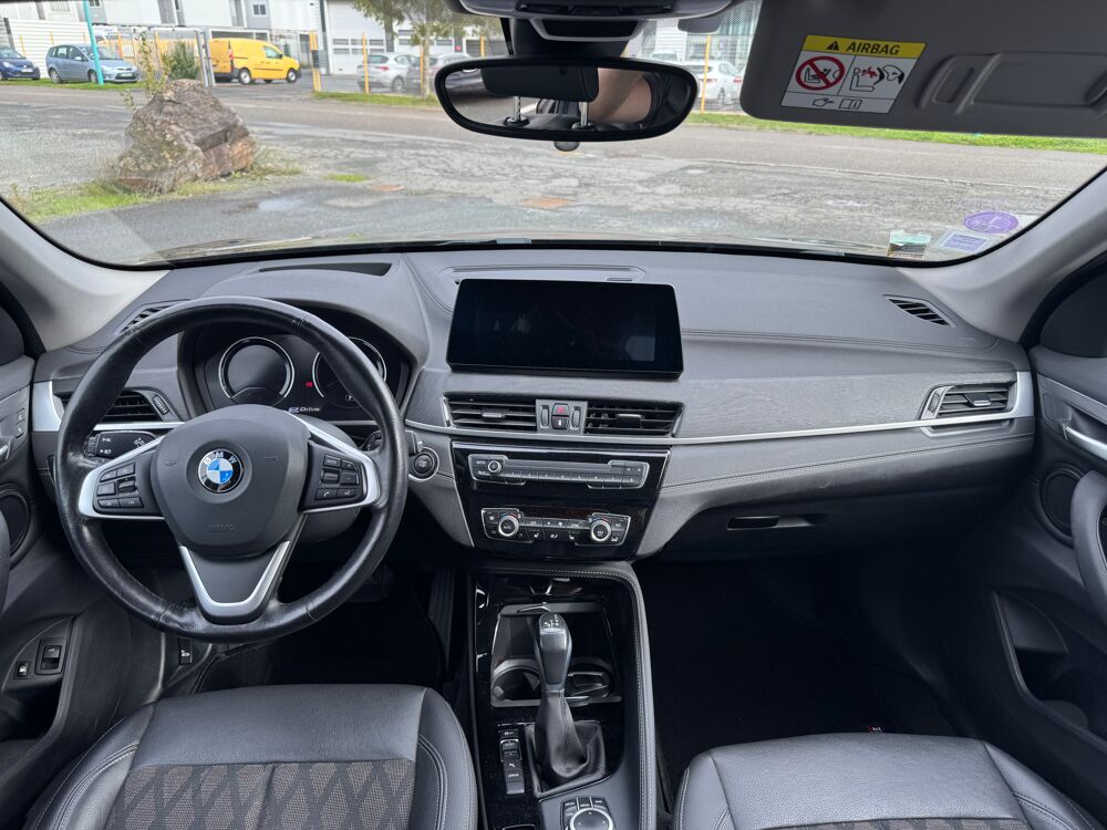 X1 F48 XDRIVE 25E 220CH XLINE | 1ERE MAIN | ATTELAGE | GARANTIE 2020 occasion 44860 Pont-Saint-Martin