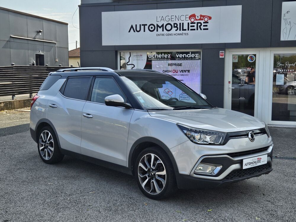 Tivoli XLV 160 1.6 115 CV 2WD SPORT ( Bluetooth - Cam&eacute;ra - GPS ...) 2017 occasion 25400 Audincourt