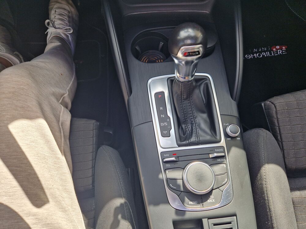A3 III SPORTBACK 1.4 TFSI 122 S LINE S TRONIC + toit ouvrant 2013 occasion 80480 Salou&euml;l