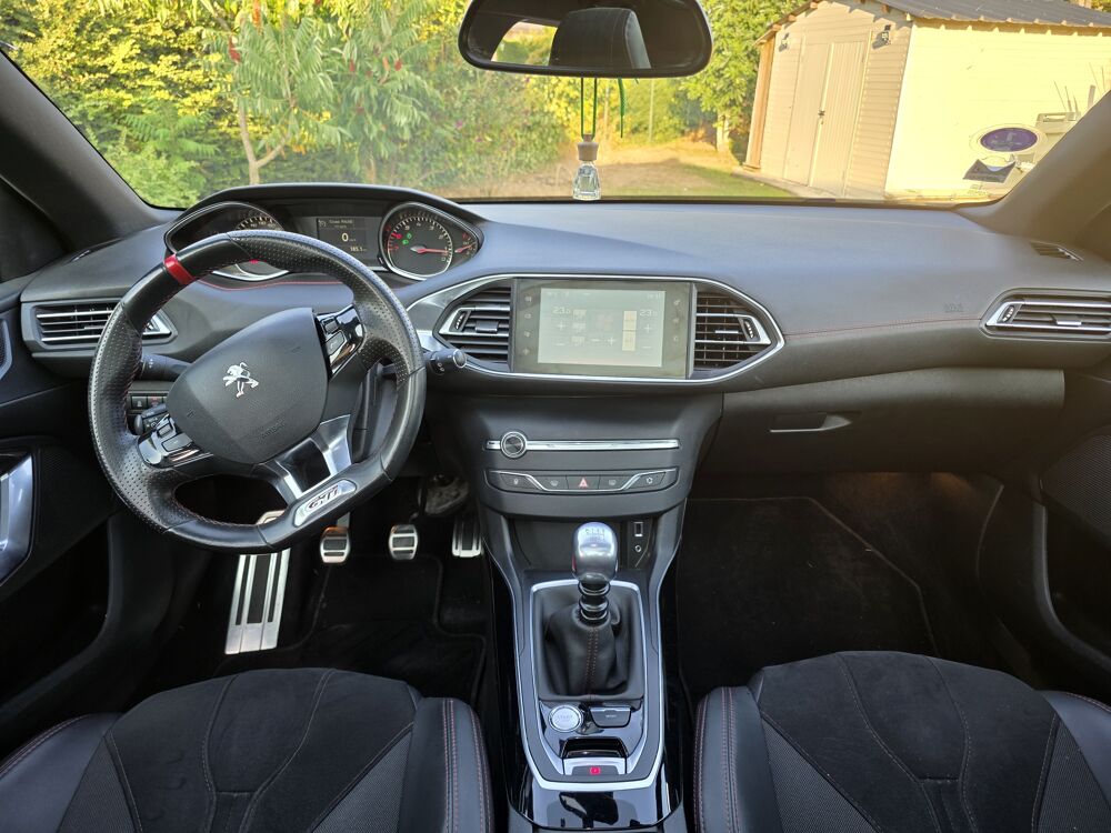 308 GTI by Peugeot Sport 1.6 THP 270 S&S BVM6 sous garantie 2017 occasion 69008 Lyon