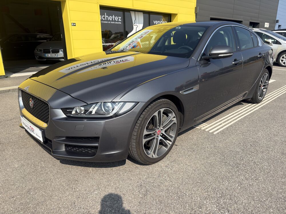XE 2.0 200 Pure Auto 2016 occasion 76760 Yerville