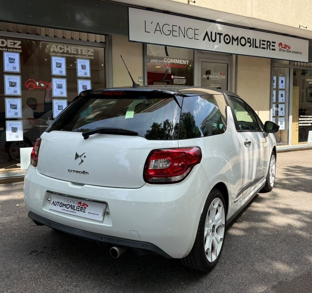 DS3 1.6 VTI 120 SO CHIC *1ERE MAIN, CUIR, SIEG. CHAUF.* 2011 occasion 92370 Chaville