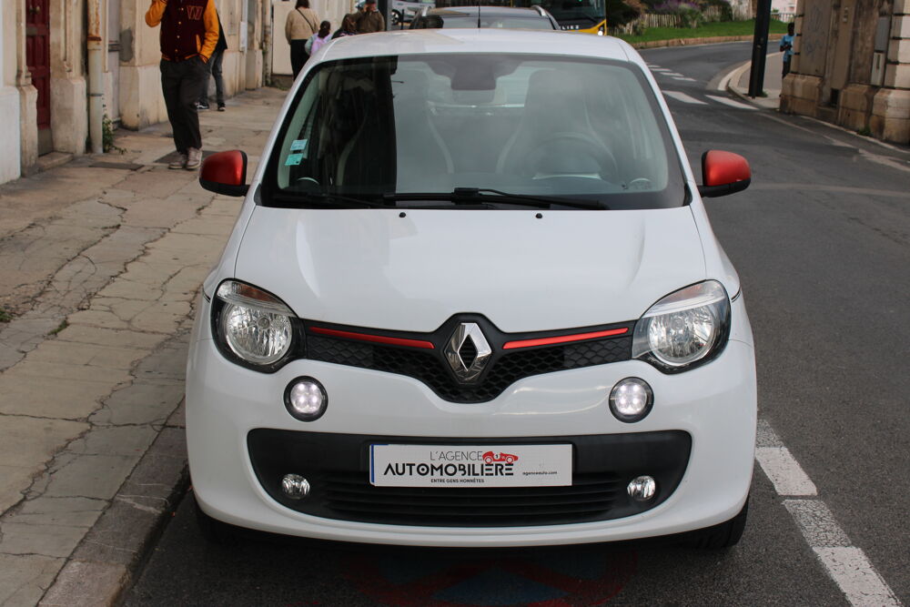Twingo 0.9 TCE 90 ENERGY INTENS ( Clim, Moteur &agrave; cha&iuml;ne ... ) 2015 occasion 34200 S&egrave;te