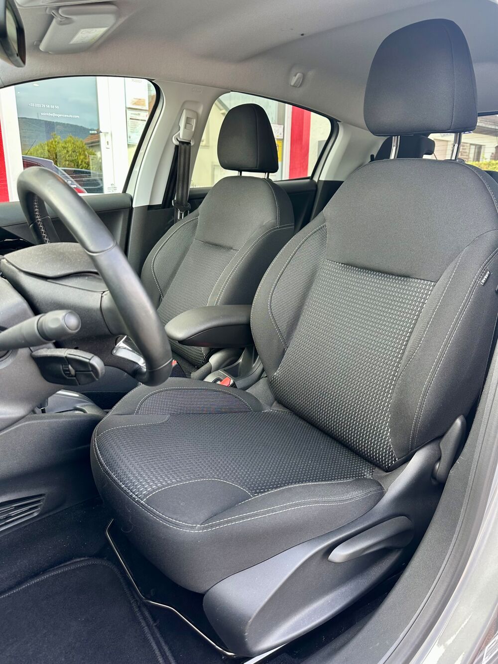 208 1.2 PureTech 100ch Allure 2019 occasion 88100 Sainte-Marguerite