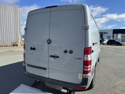 Sprinter FGN 319 CDI 3.2 V6 | HAYON ELECTRIQUE | DISTRI A CHAINE | 2E 2012 occasion 44860 Pont-Saint-Martin