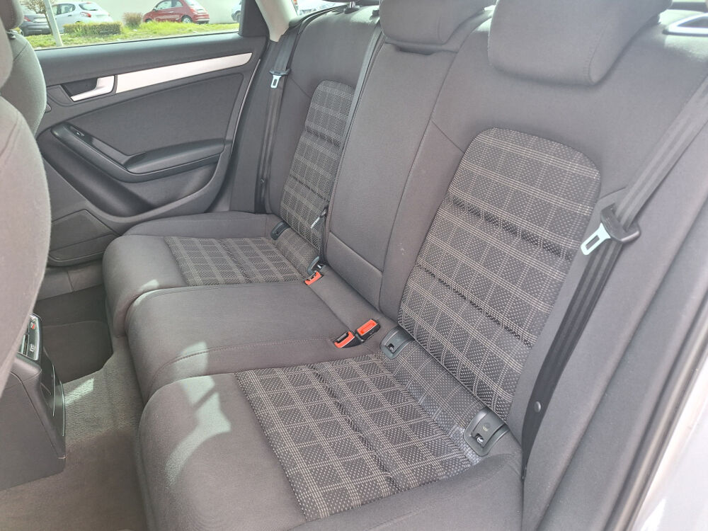 A4 2.0 TDI 150 ch Berline Ambiente 2015 occasion 90400 Danjoutin