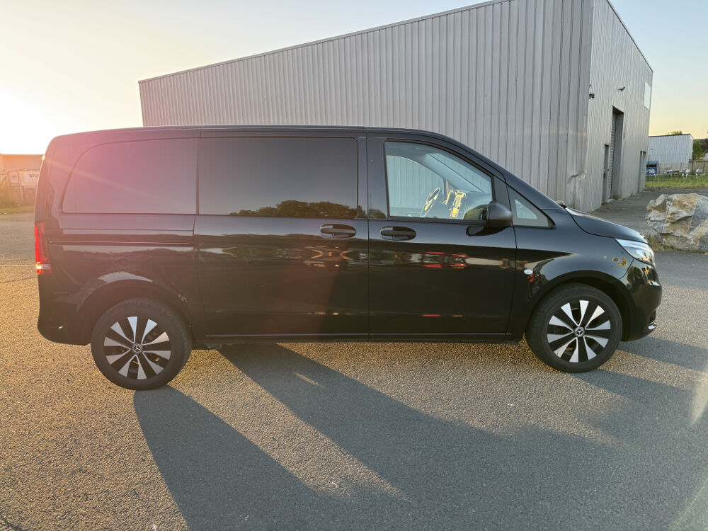 Vito FOURGON 114 CDI 136 9G-TRONIC SELECT | SIEGES CHAUFFANTS, CA 2022 occasion 44860 Pont-Saint-Martin