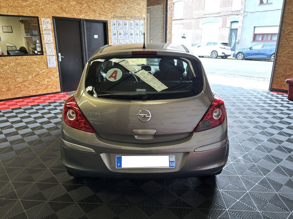 Corsa 1.2 TwinPort 85 Color Edition 2012 occasion 59640 Dunkerque