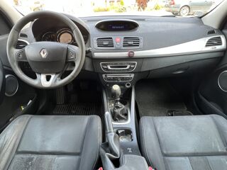 M&eacute;gane 1.4 tce 130ch BVM 2&egrave;me main 2010 occasion 25300 Pontarlier