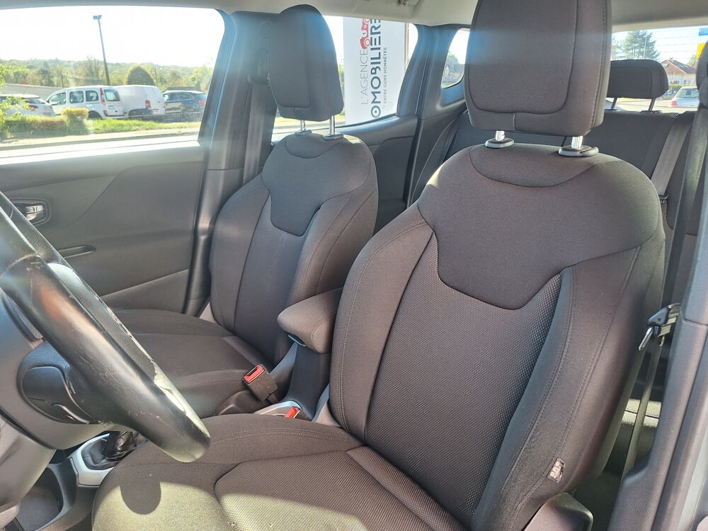 Renegade 1.4 MultiAir S&S 140 ch Longitude 2014 occasion 90400 Danjoutin