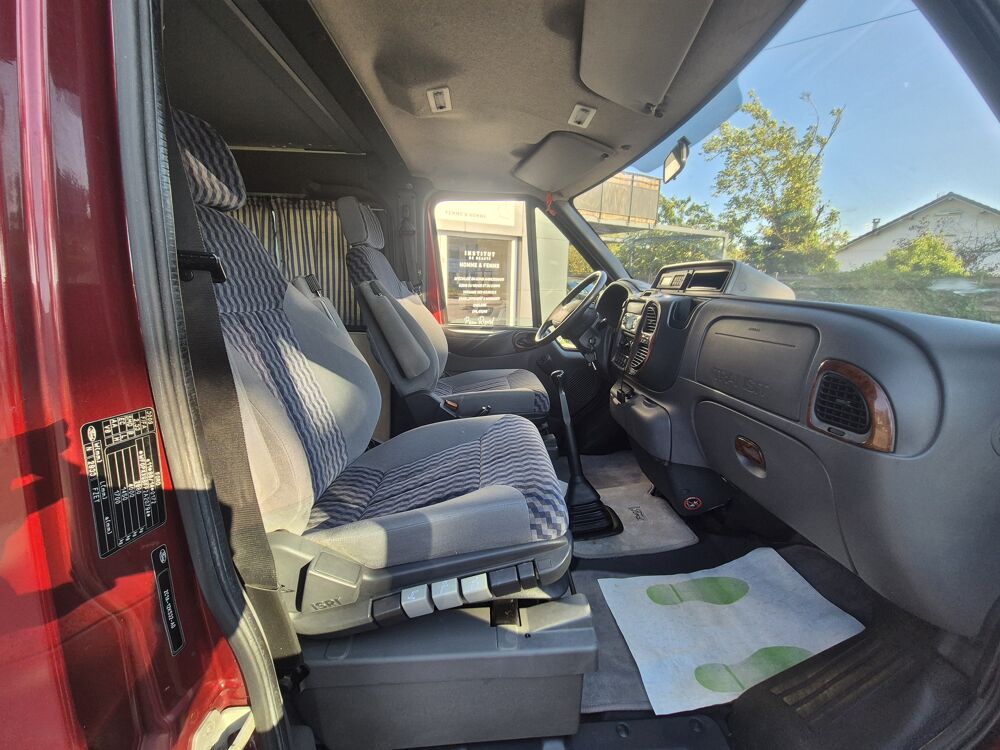 Transit 2.0 TDci 125 cv Nugget - Toit relevable - 2003 occasion 25400 Audincourt